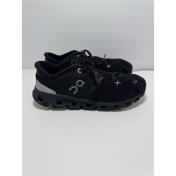 On Running Black Athletic Shoes - Picture 1 of 7